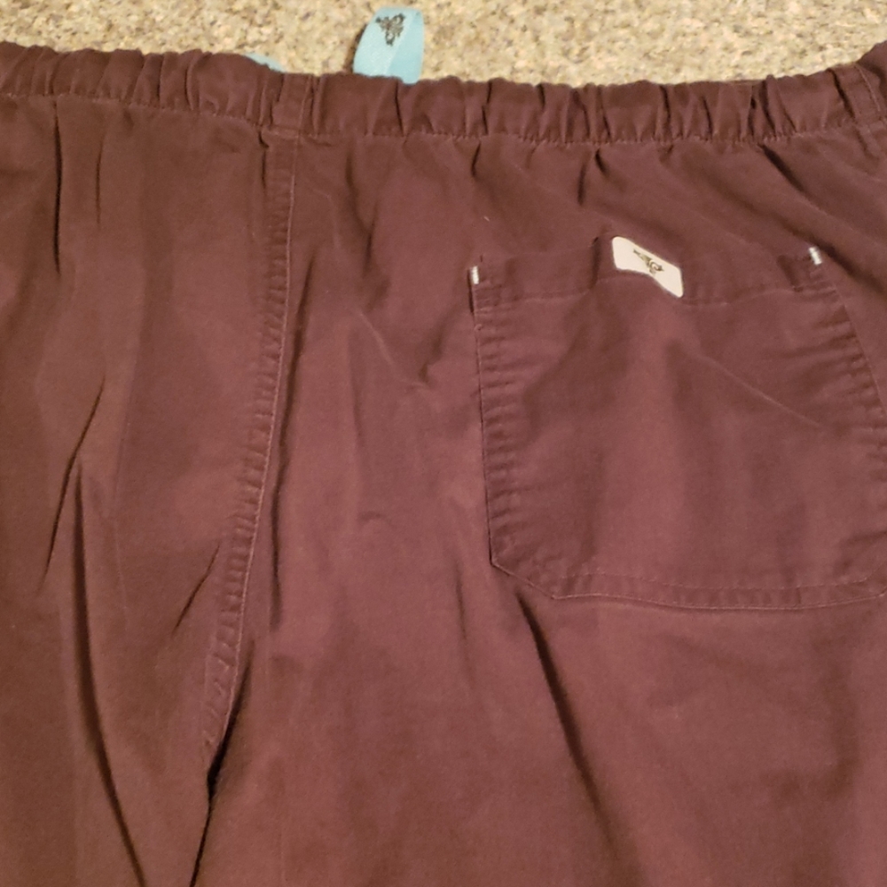 Med culture size XL scrub pants brown and blue